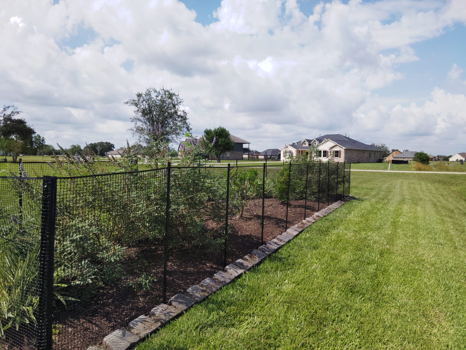 Comments on: Installing a Durable 4-Foot Chain Link Fence in Pasadena - Image 4